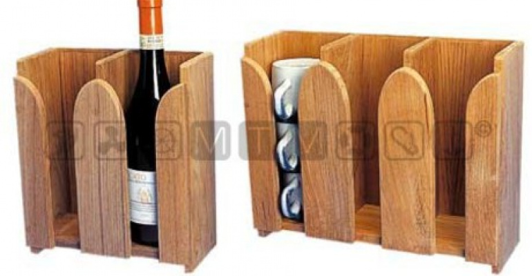 NOSILEC SKODELIC IN STEKLENIC