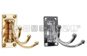 KAVELJ ZA OBLAČILA TROJNI